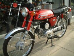 Suzuki A100: Menembus Pasar Indonesia di Era 1970-an