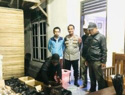 Penjualan Miras Ilegal Terbongkar di Ngaglik, Polisi Amankan Puluhan Botol