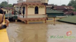 Banjir Melanda Binjai: Warga Terjebak dan Bantuan Datang