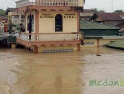 Banjir Melanda Binjai: Warga Terjebak dan Bantuan Datang