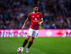 Fernandes Pimpin Manchester United Menghadapi ASEAN All-Stars