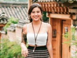 Awkarin Merespons Tuduhan Pindah ke Luar Negeri karena Hamil