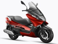Benelli Zafferano 250: Skuter Tangguh untuk Pengendara Modern