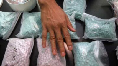 Penggerebekan Pabrik Narkoba: Polisi Temukan Ribuan Butir Ekstasi di Kedoya Utara