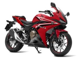 Honda CBR500R Standard: Motor Sport yang Menggoda