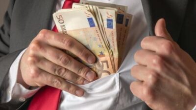 Penyelidikan Korupsi Pengadaan Bibit Nanas di Sulawesi Selatan