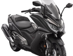 Kymco AK 550: Skuter Penuh Inovasi Siap Memikat