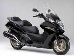 Mengupas Tuntas Kehebatan Suzuki GSX-R600 K8 di Indonesia