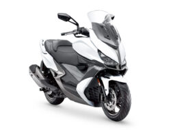 Kymco Xciting 400i: Skuter Sporty untuk Petualangan Tinggi