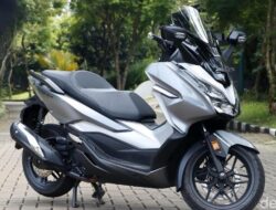 Honda Forza: Keunggulan Skuter Modern untuk Pengendara Cerdas