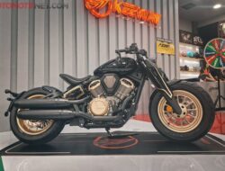 Keeway Napoleon Bob 500 di PRJ 2024, Cruiser Bobber 475 cc V-Twin Injeksi dengan Tenaga 37 kW dan Fitur TCS-ABS