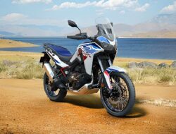 Perbandingan dan Pertimbangan Honda CRF1100L Africa Twin DCT: Pesaing Tiger 900 GT Pro dan Tuareg 660, Harga Rp 647,54 Juta