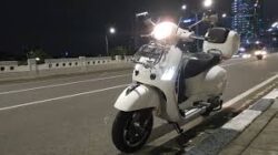 Vespa GTS 300 Super Tech: Menggoda dengan Gaya dan Inovasi