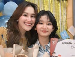 Ayu Ting Ting Selipkan Doa soal Jodoh di Lebaran Ini