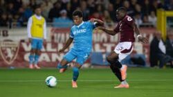 Napoli Atasi Torino dan Terus Mengejar Milan — Reaksi, Statistik, dan Harapan Suporter