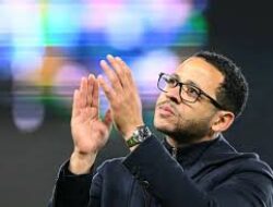 Rosenior Menilai Chelsea “Kehilangan Arah”: Everton Menghukum Tiap Kelengahan