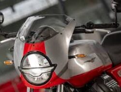 V7 Stone Corsa Jadi Simbol Evolusi Desain Moto Guzzi