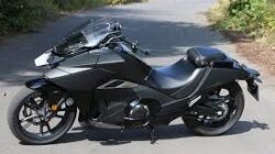 Honda NM4 Vultus dan Cerita Motor yang Berani Tampil Beda