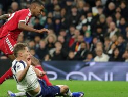 Comeback Isak Buka Harapan Baru Liverpool