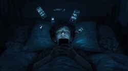 “Brain Rot” di Era TikTok: Ketika Otak Terlalu Lama Hidup dari Konten 15 Detik