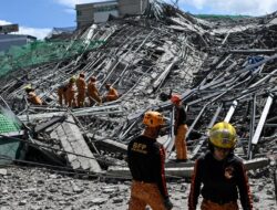Gempa kuat di selatan Filipina, bangunan 9 tingkat runtuh; lebih 40 mangsa diduga masih tertimbus